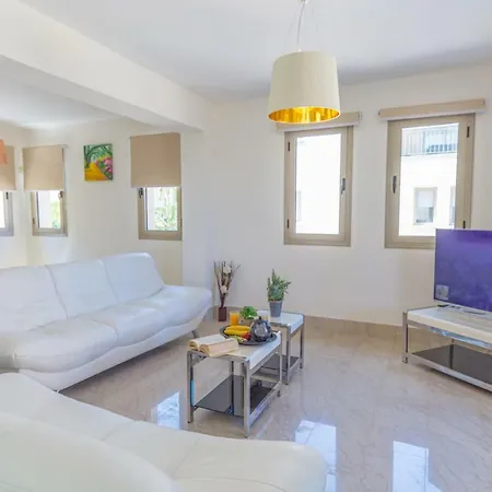 Selene - Sandy Beach Polis Вилла Пафос